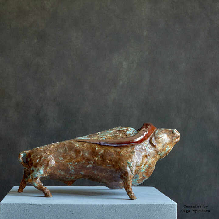 Sculpture titled "Taurus" by Oly Miltys, Original Artwork, Ceramics