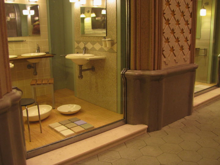Ремесла под названием "showcase of bathroo…" - Francisco Del Pozo Parés, Подлинное произведение искусства