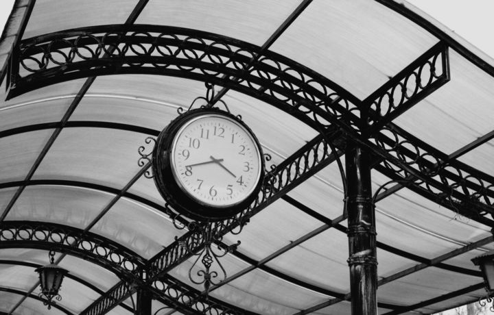 Фотография под названием "old retro clock of…" - Magico110, Подлинное произведение искусства, Цифровая фотография