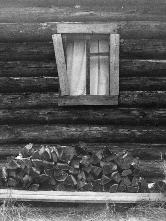 Photographie intitulée "Деревня призрак #1" par Mitiai Menshoi, Œuvre d'art originale, Photographie argentique