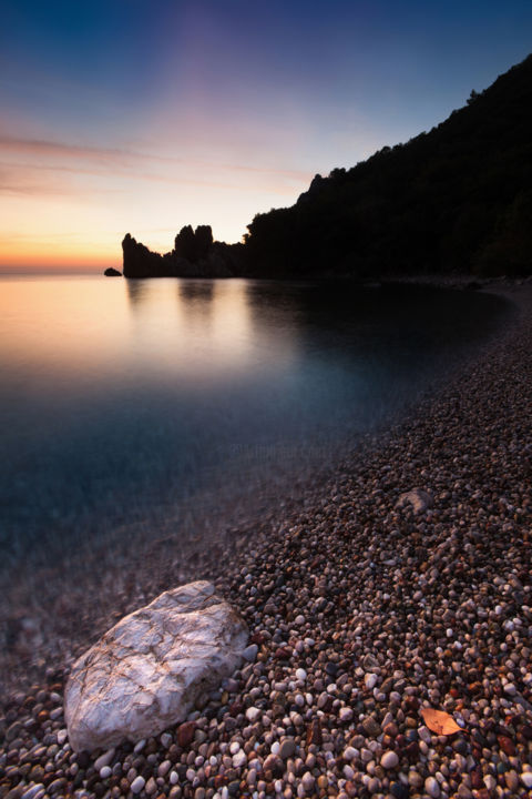 Photographie intitulée "Morning" par Mikhail Kapychka, Œuvre d'art originale, Photographie numérique