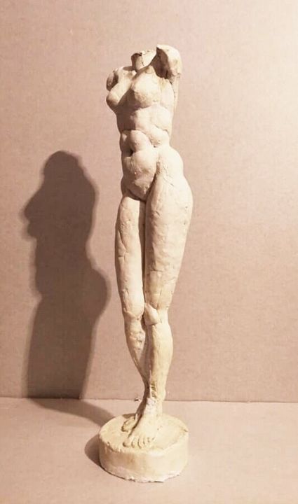 Sculpture titled "La torsion féminine" by Mohand Aliane, Original Artwork, Plaster