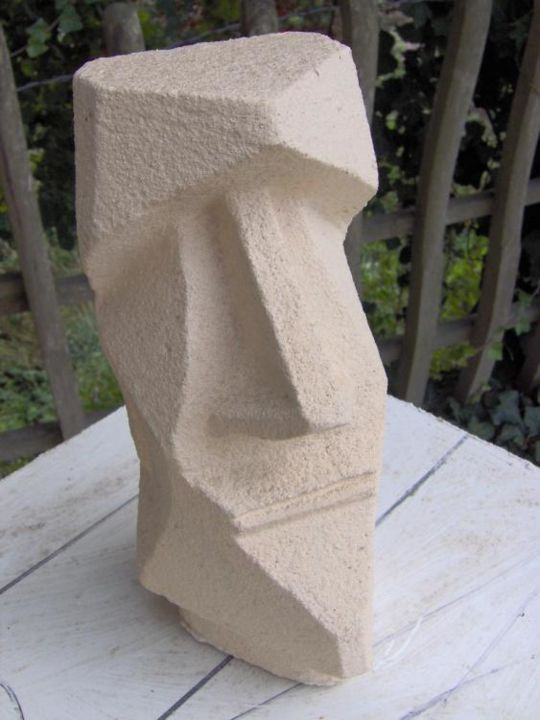 Sculpture titled "Maunga tega" by Pascal Jean Léon Cozler, Original Artwork