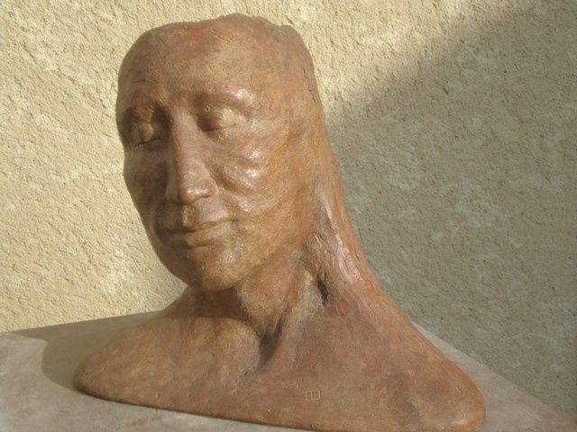 Sculpture titled "INDIO" by Frédérique Montane, Original Artwork, Terra cotta