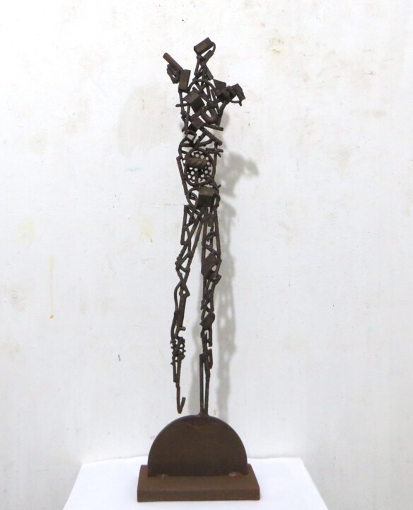 Sculpture titled "FRAMMENTI" by Morgese Giovanni, Original Artwork, Metals