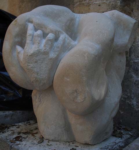 Sculpture titled "Poitrine O" by Michel Moskovtchenko, Original Artwork, Stone