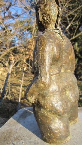 Sculpture titled "BABA  A  LA TRESSE" by Michel Moskovtchenko, Original Artwork, Metals