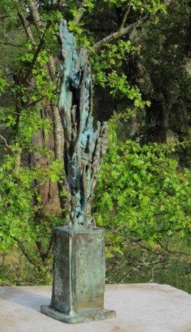 Skulptur mit dem Titel "LE CYPRES" von Michel Moskovtchenko, Original-Kunstwerk, Metalle