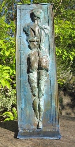 Skulptur mit dem Titel "ANATOMIE  FEMININE…" von Michel Moskovtchenko, Original-Kunstwerk, Metalle
