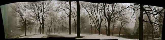 Photographie intitulée "Brume Place du Cana…" par Michel Robitaille, Œuvre d'art originale