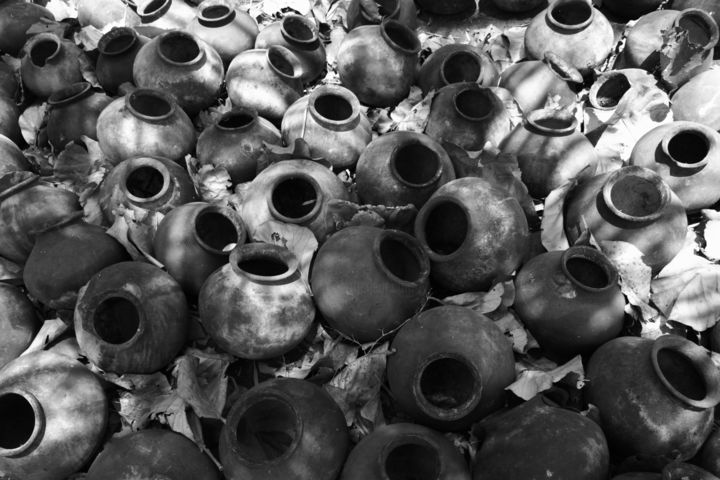 Photography titled "Antiquated" by Mubarak Atmata, Original Art, Digital Photography