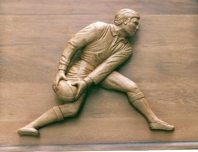 Sculpture titled "Rugbyman, bas relie…" by Paul Muselli, Original Artwork