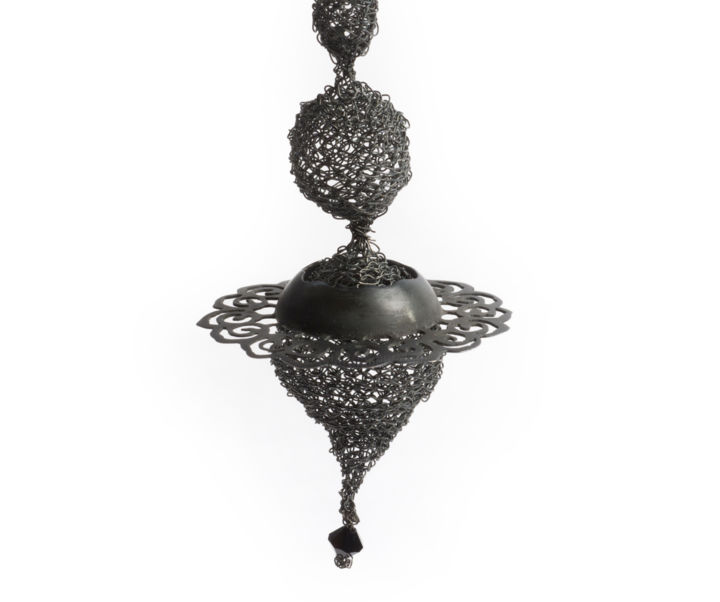 Design intitolato "Arabesken pendant z…" da Myra Cervenka, Opera d'arte originale, Altro