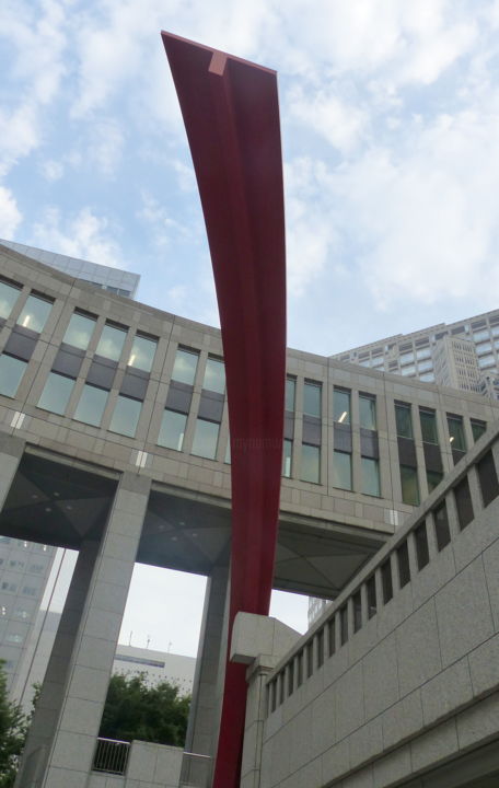 Photographie intitulée "hotel de ville Toky…" par Myriam Wetzstein, Œuvre d'art originale, Photographie numérique