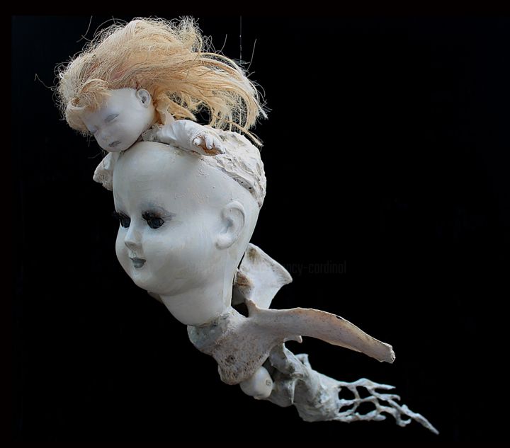 Skulptur mit dem Titel "Lenvol de la pensée…" von Nancy Cardinal, Original-Kunstwerk, Knochen