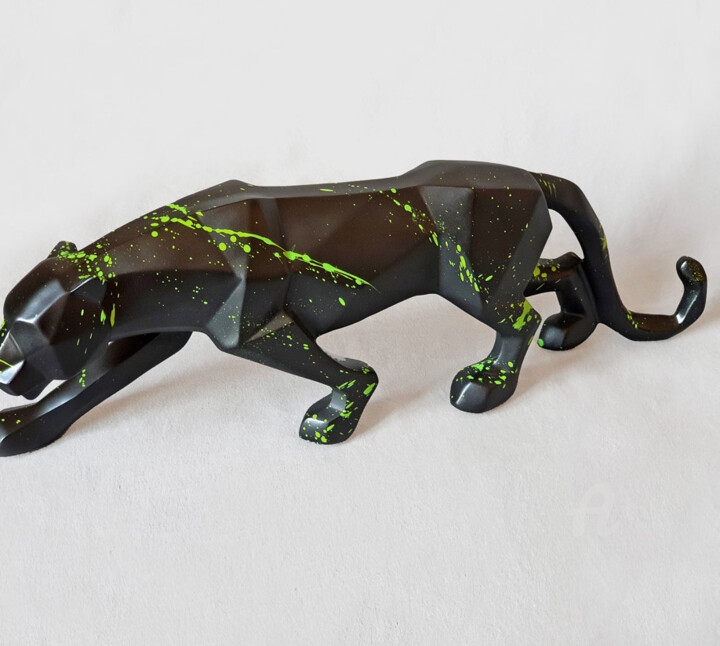 Sculpture titled "Panther black [2]" by Na$H, Original Artwork, Acrylic
