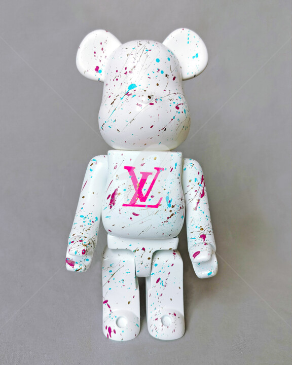 Louis Vuitton Bear 400 Whi-Te, Escultura por Na$H