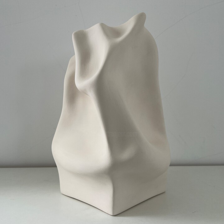 Sculptuur getiteld "Out of myself" door Natalia Valter, Origineel Kunstwerk, Keramiek