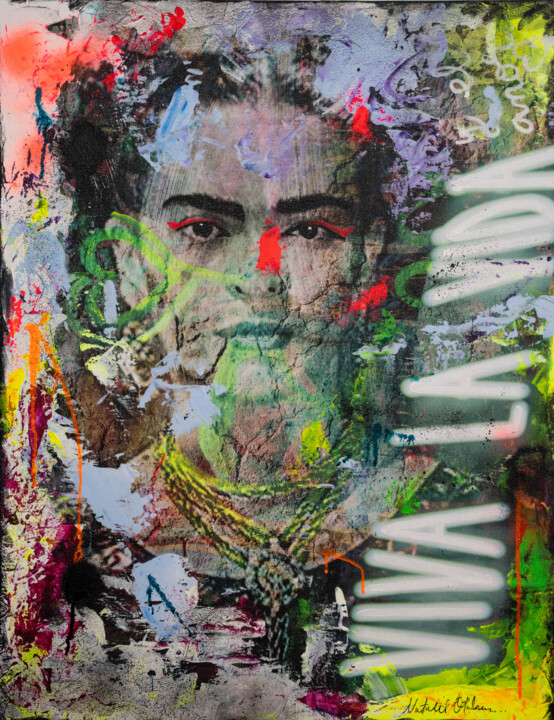 Colagens intitulada "Frida Kahlo's Neon…" por Natalie Otalora, Obras de arte originais, Acrílico Montado em Armação em madei…