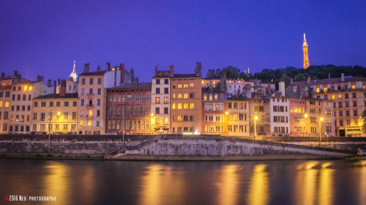 Photographie intitulée "Lyon, France | The…" par Ned', Œuvre d'art originale