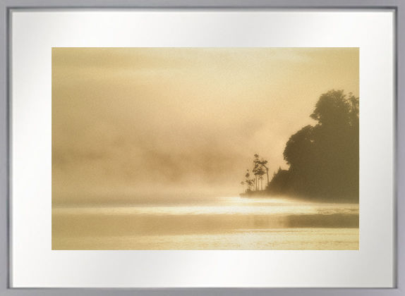Fotografia intitulada "Lake Mahinapua, New…" por Declan O'Neill, Obras de arte originais