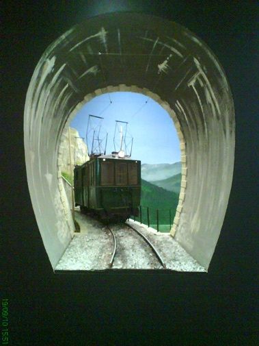 Peinture intitulée "MAQUETTE DU TRAIN D…" par Nessé, Œuvre d'art originale