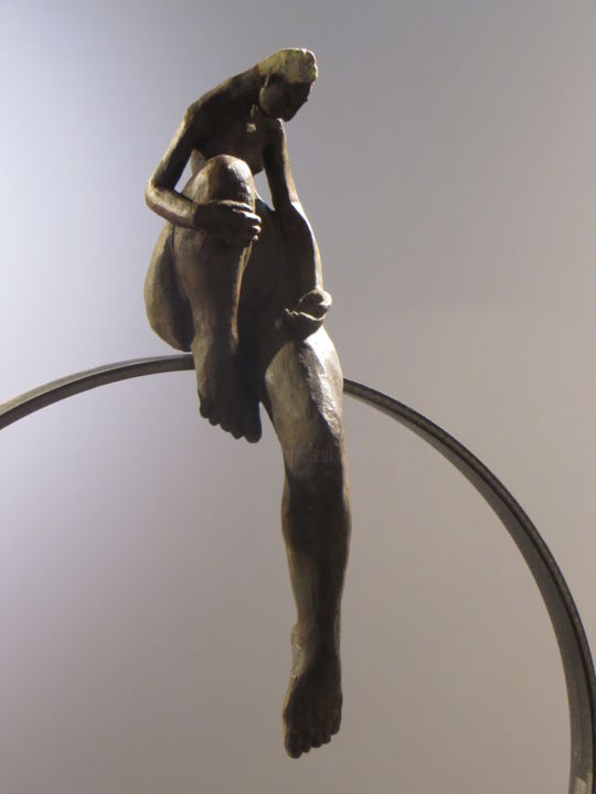 Sculpture titled "Pensive" by Nicola Deux, Original Artwork, Ceramics