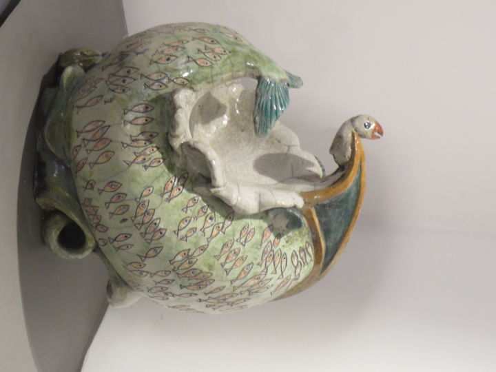 Sculpture titled "Sur les Flots" by Nicola Deux, Original Artwork, Ceramics