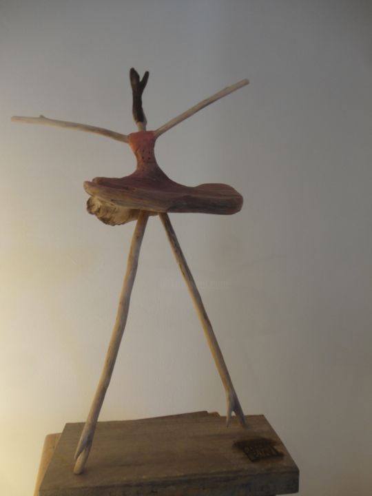 Sculpture intitulée "dsc03786-768x1024-7…" par Nicole Agoutin, Œuvre d'art originale