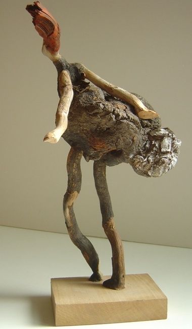 Escultura intitulada "femme jupe bouffante" por Nicole Agoutin, Obras de arte originais