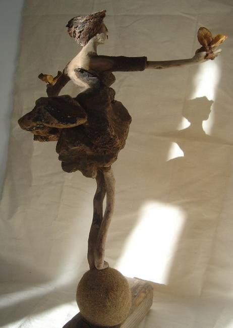 Sculpture intitulée "femme de cirque" par Nicole Agoutin, Œuvre d'art originale