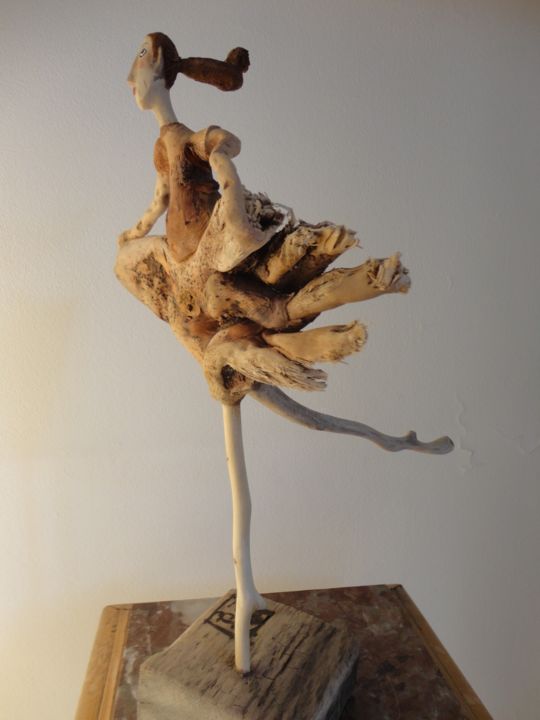 Sculpture titled "dsc04013r.jpg" by Nicole Agoutin, Original Artwork