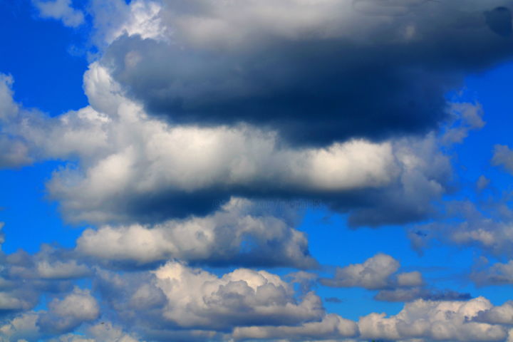 Фотография под названием "Облака" - Николай Матюшенков, Подлинное произведение искусства, Цифровая фотография
