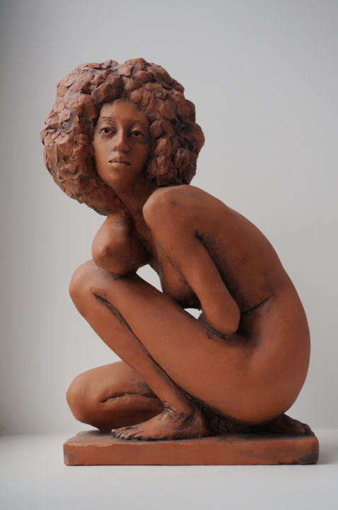 Rzeźba zatytułowany „Sitting woman” autorstwa Николай Шаталов, Oryginalna praca, Ceramika