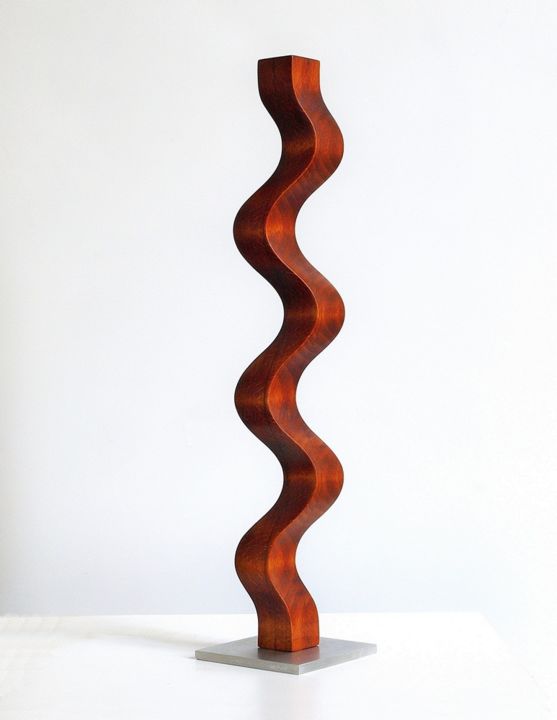 Escultura titulada "sinus column" por Nikolaus Weiler, Obra de arte original, Madera