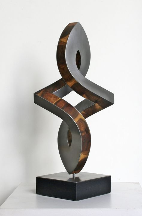 Sculpture titled "polare drehung" by Nikolaus Weiler, Original Artwork, Metals