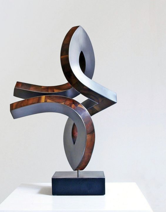 Skulptur mit dem Titel "performance" von Nikolaus Weiler, Original-Kunstwerk, Metalle