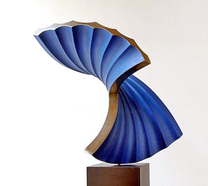 Sculpture titled "fortfaltung" by Nikolaus Weiler, Original Artwork, Metals