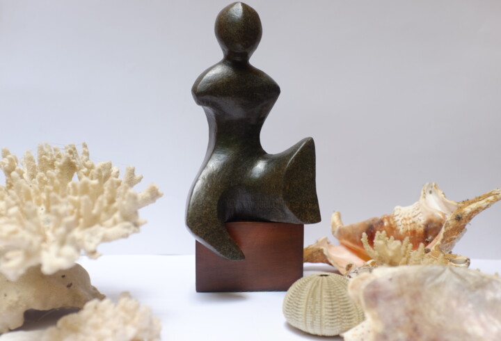 Escultura,  7,9x3,2 in 