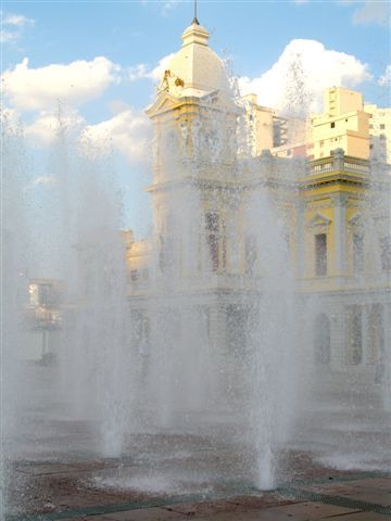 Fotografia intitulada "MUSEU DE ARTES E OF…" por Nilze Monteiro, Obras de arte originais