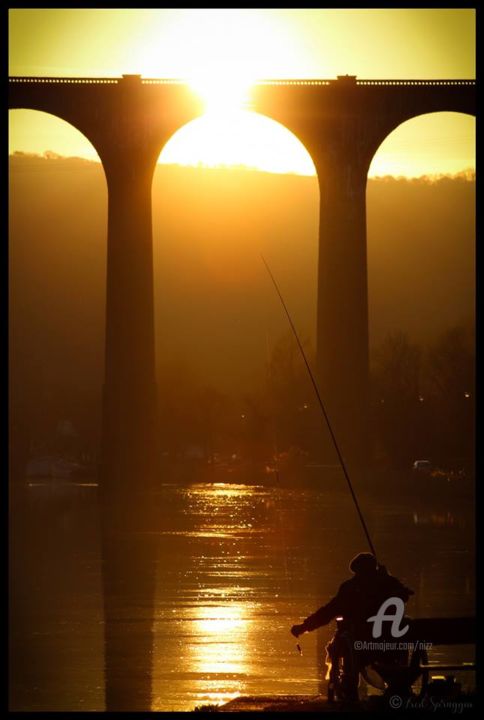 Fotografia intitulada "Le pêcheur du soir" por Fred Saruggia, Obras de arte originais