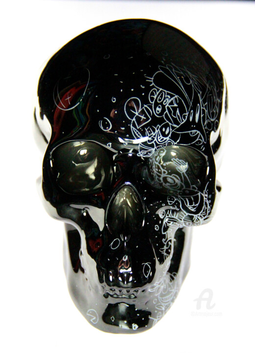 Skulptur mit dem Titel "Glossy skull" von Art De Noé, Original-Kunstwerk