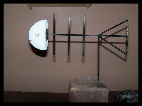 Sculpture intitulée "poisson antenne" par Noel Le Foll (nono), Œuvre d'art originale