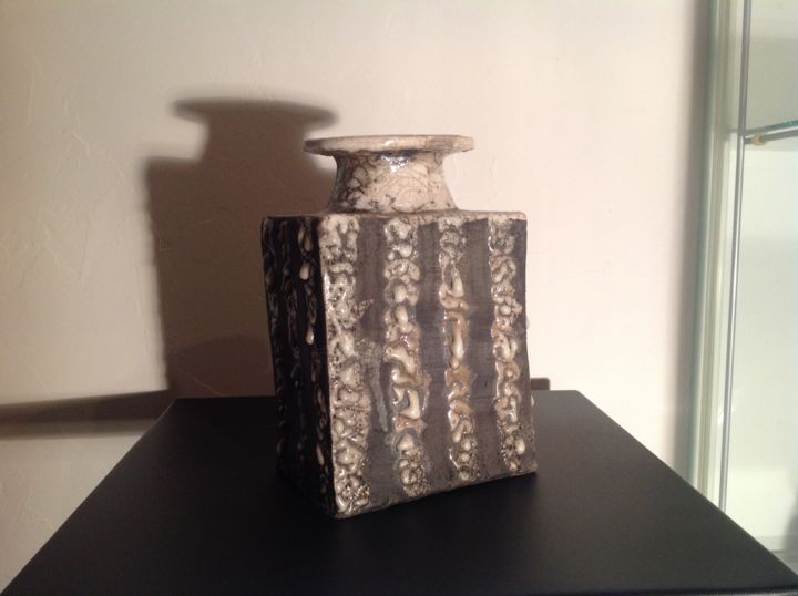 Sculpture intitulée "Vase" par Noëlle Rious, Œuvre d'art originale