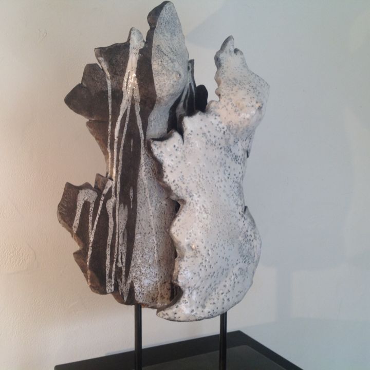 Sculpture titled "Superposition" by Noëlle Rious, Original Artwork