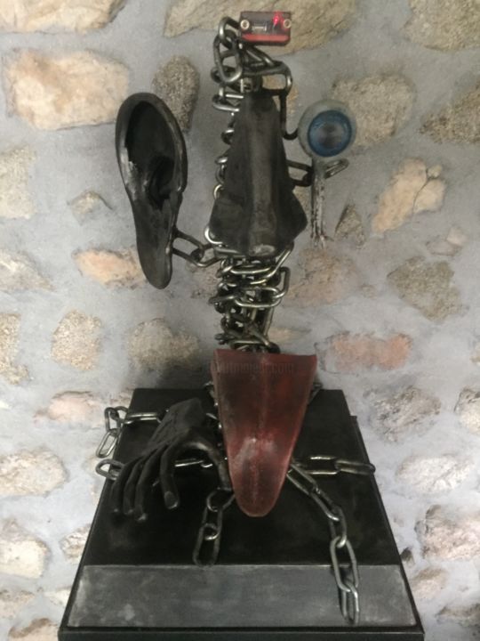 Skulptur mit dem Titel "L avenir des 5 sens" von Norduahc Art’S, Original-Kunstwerk, Metalle