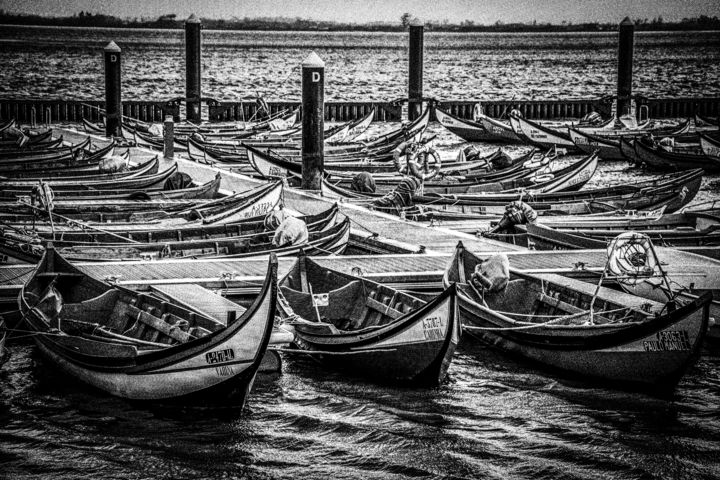 「fishing boats II」というタイトルの写真撮影 Walkingseaによって, オリジナルのアートワーク
