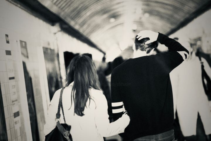 Fotografie mit dem Titel "métro londonien" von Anthony Hochet, Original-Kunstwerk