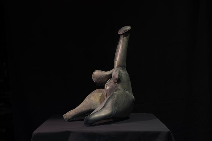 Sculpture titled "Venus Paleolithic" by Vilgeniy Melnikov (Ofely Art), Original Artwork, Metals