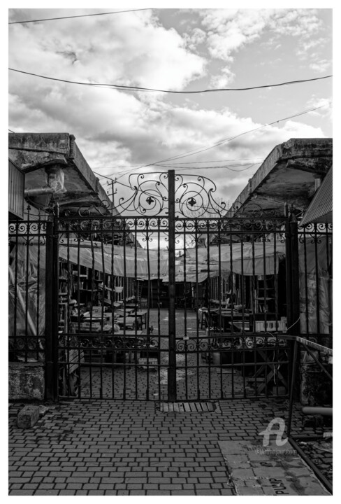 Fotografie mit dem Titel "portail fermé" von Oleg Andrienko, Original-Kunstwerk, Digitale Fotografie